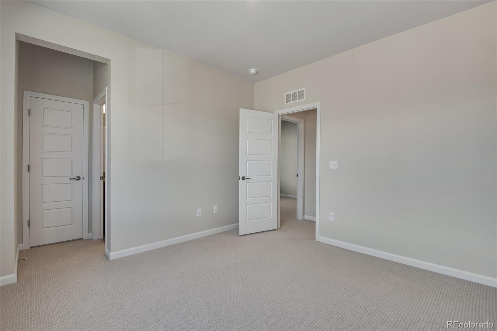 9982 Wheeling Street