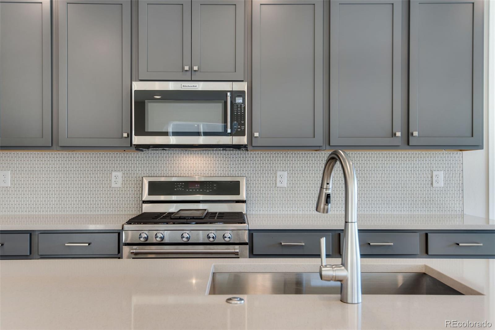 9982 Wheeling Street