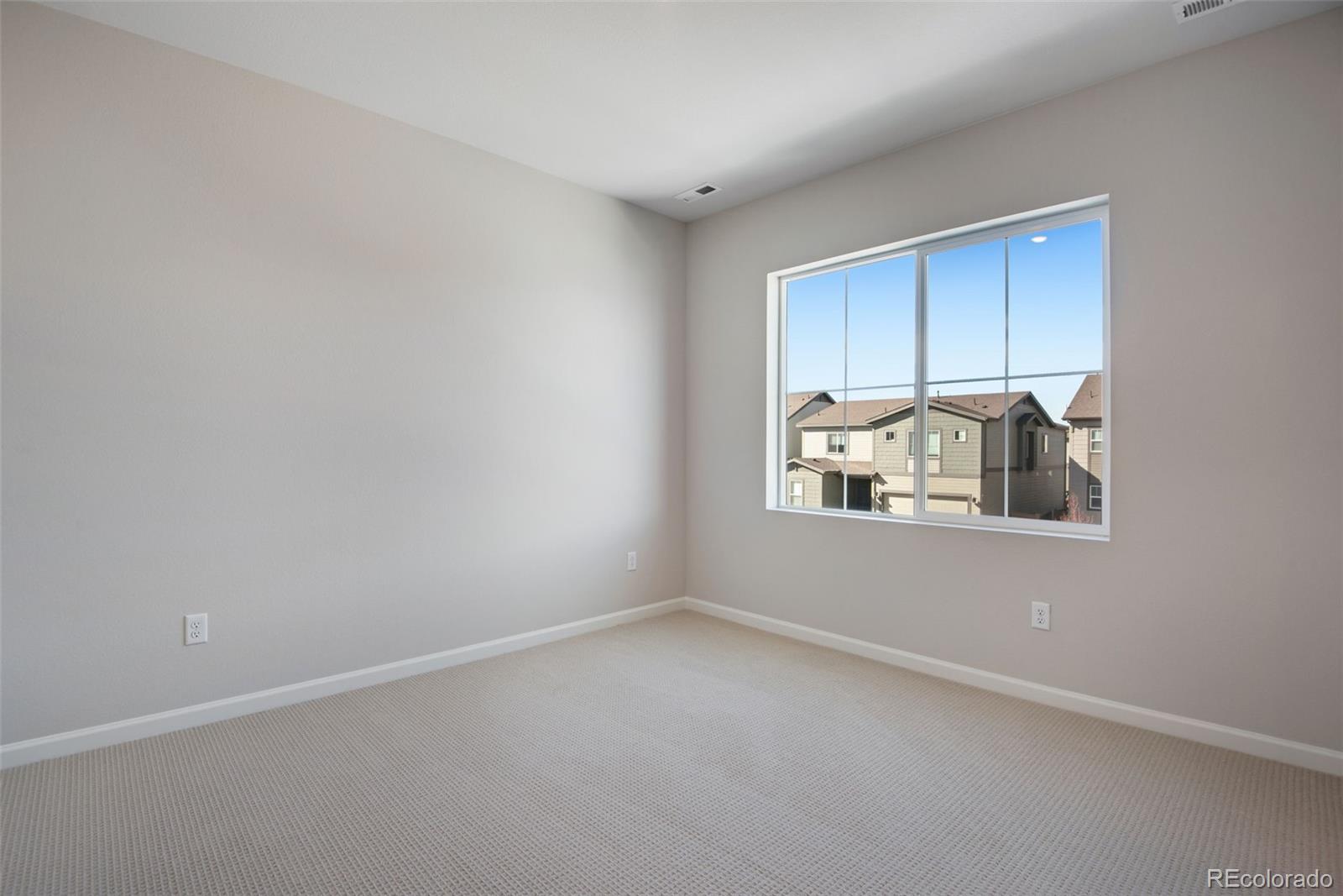 9982 Wheeling Street