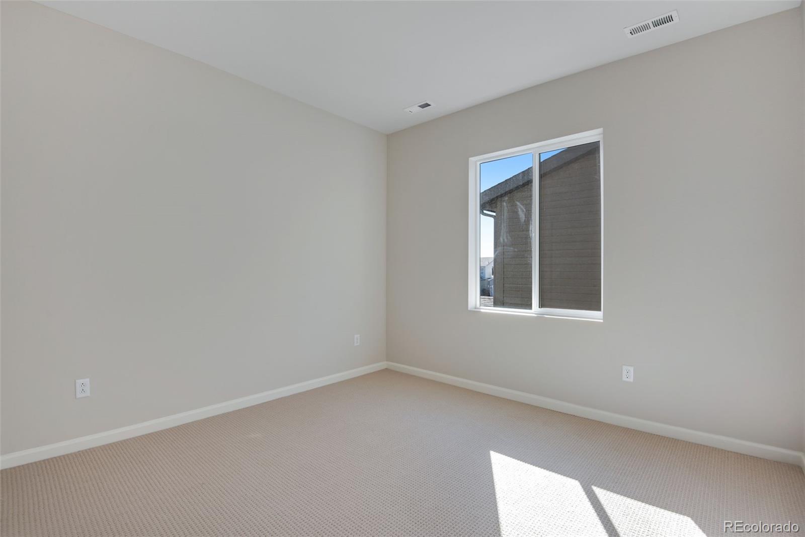 9982 Wheeling Street