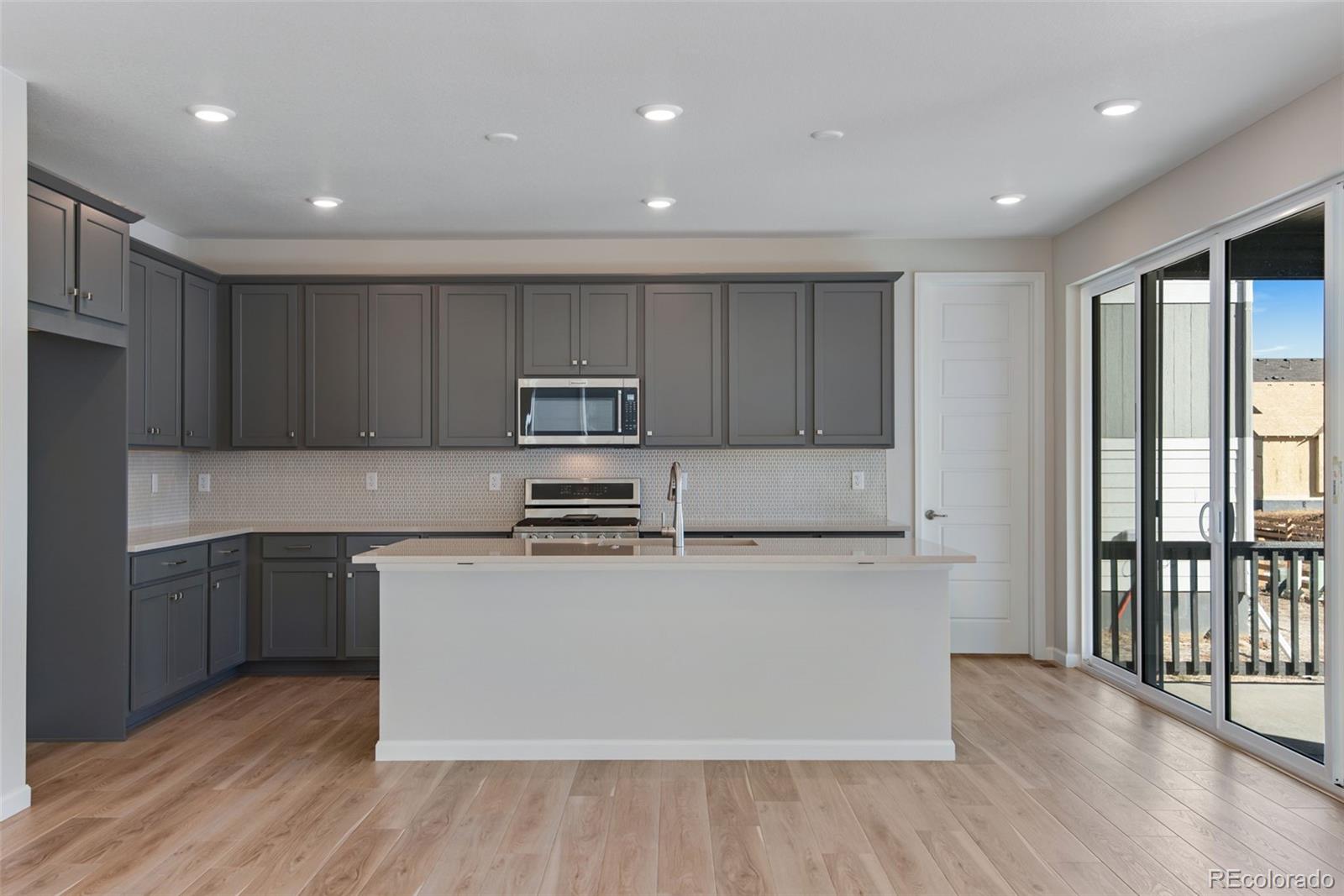 9982 Wheeling Street