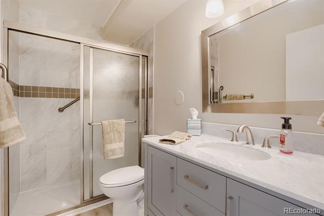 13609 E Cornell Avenue Unit: 102