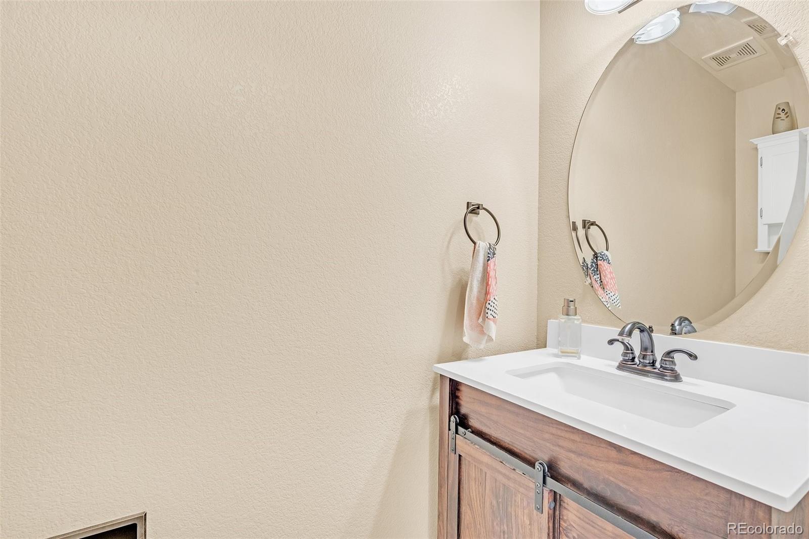 19463 E Hollow Creek Drive