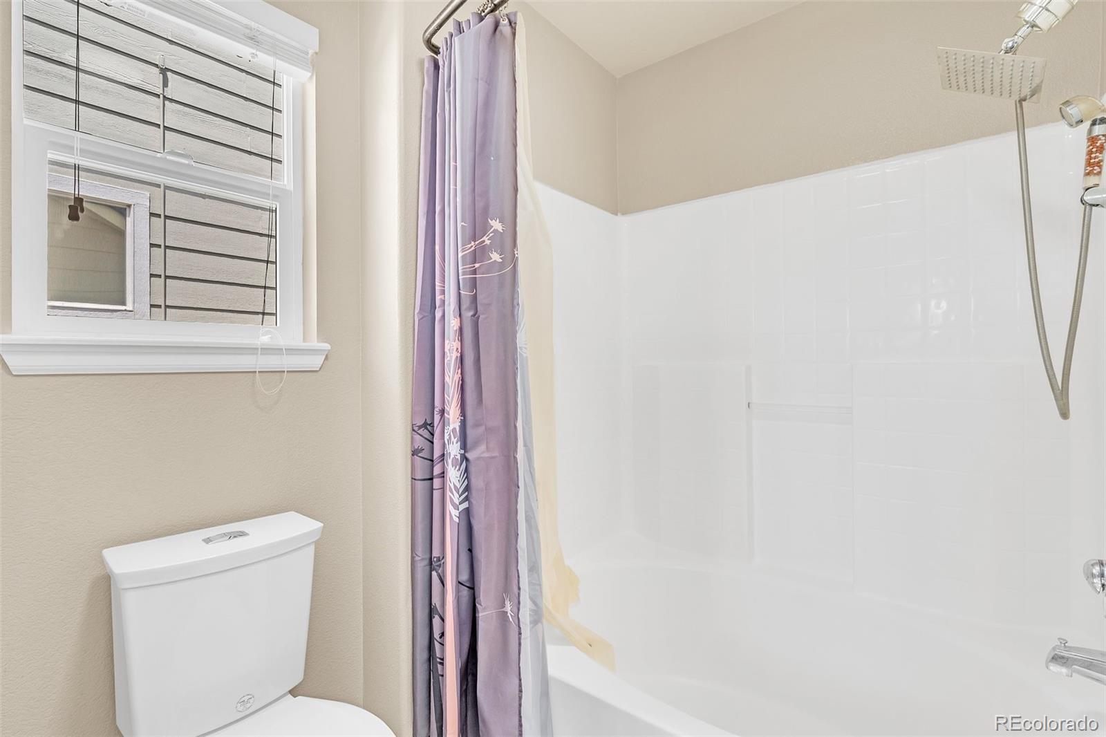 19463 E Hollow Creek Drive