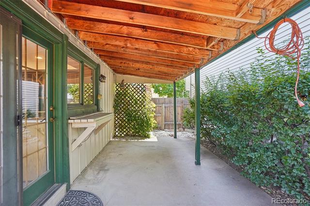 12164 E Amherst Circle