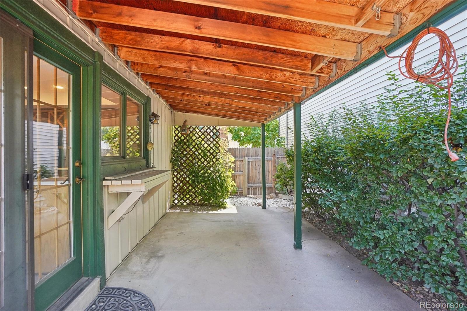 12164 E Amherst Circle