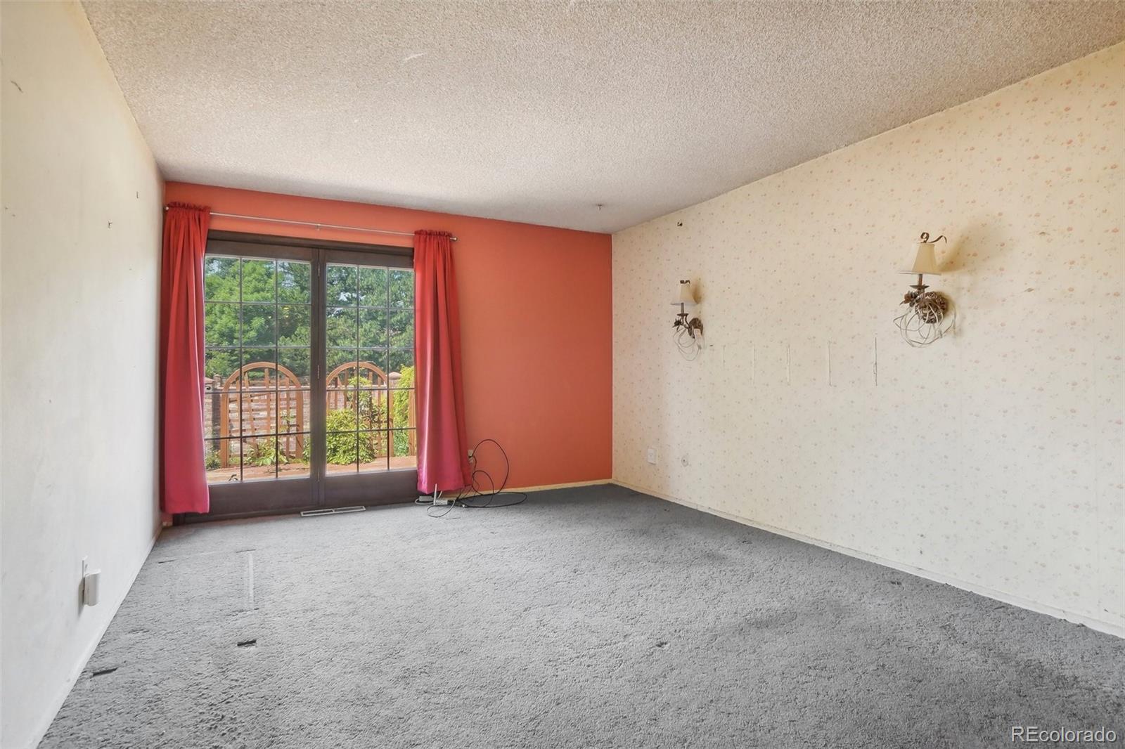 12164 E Amherst Circle