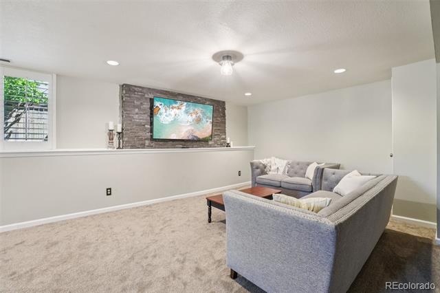 7311 Rattlesnake Drive