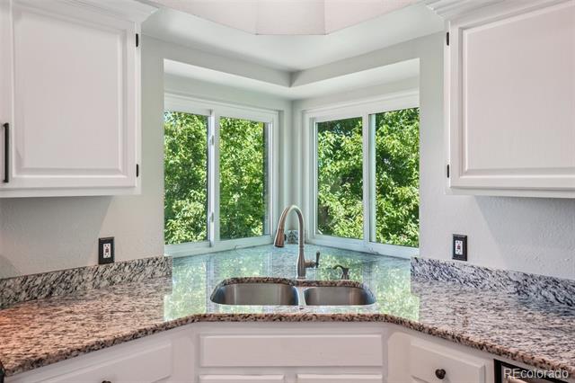 7311 Rattlesnake Drive