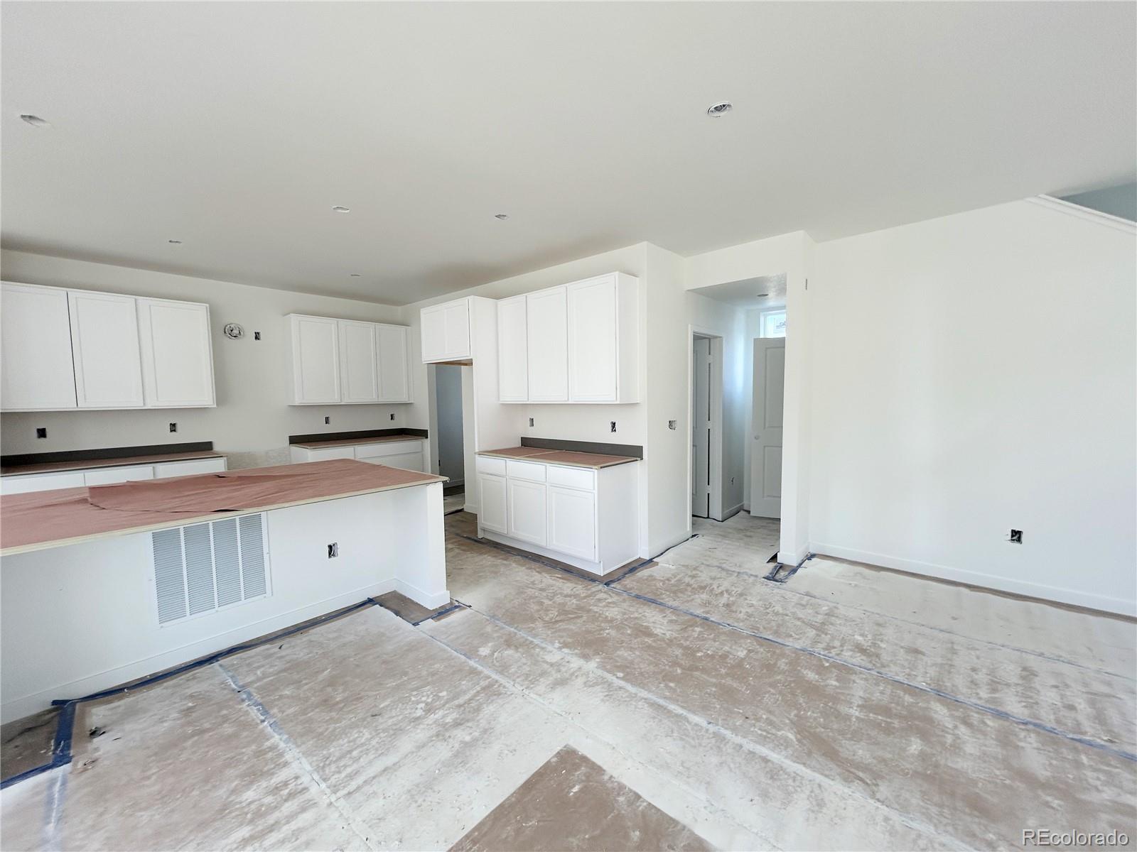 1985 S Fultondale Court