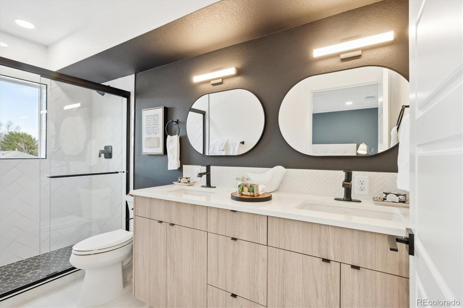 5128 W 26th Avenue Unit: 206