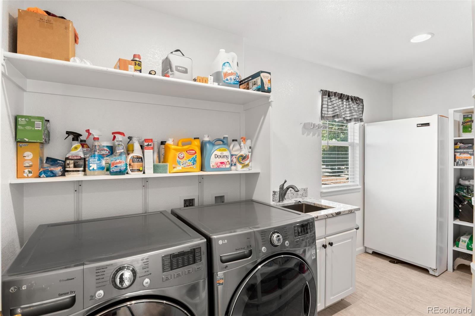 2402 W Dry Creek Court