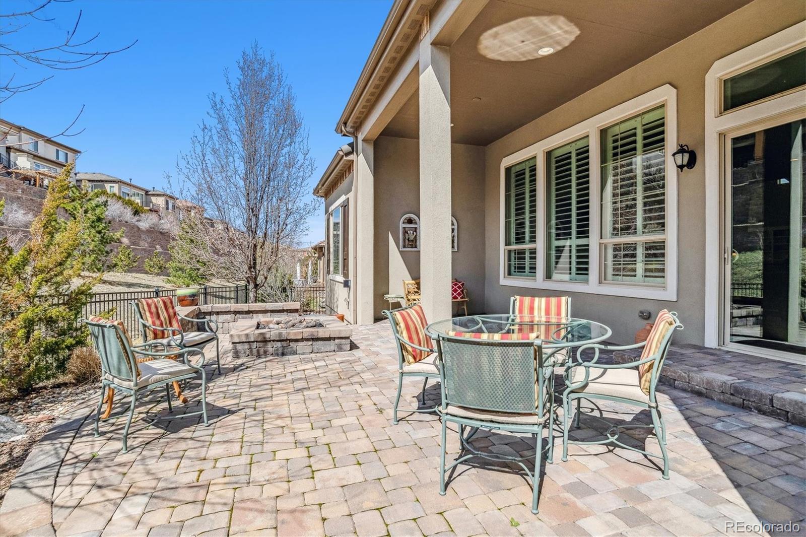10586 Montecito Drive