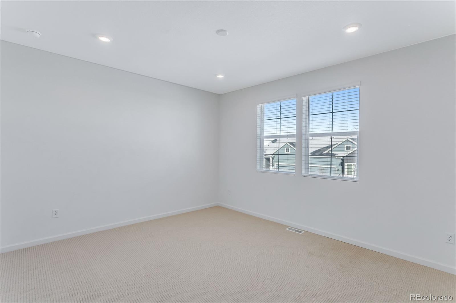 1761 Mount Meeker Avenue