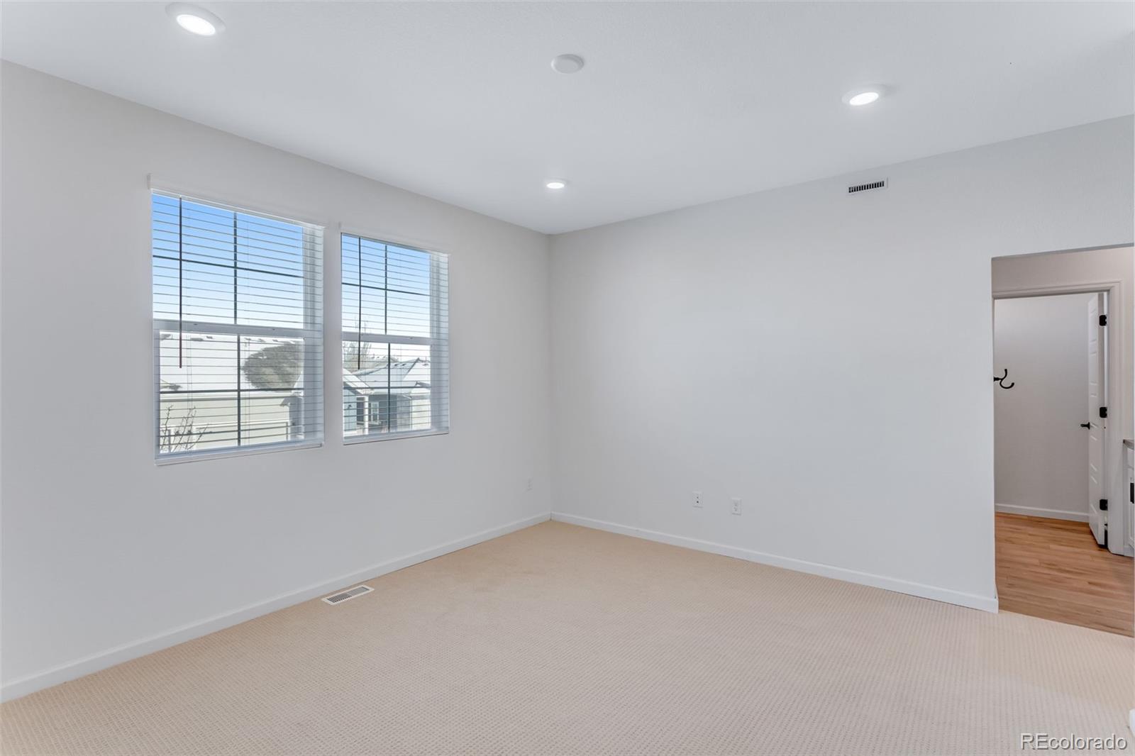 1761 Mount Meeker Avenue