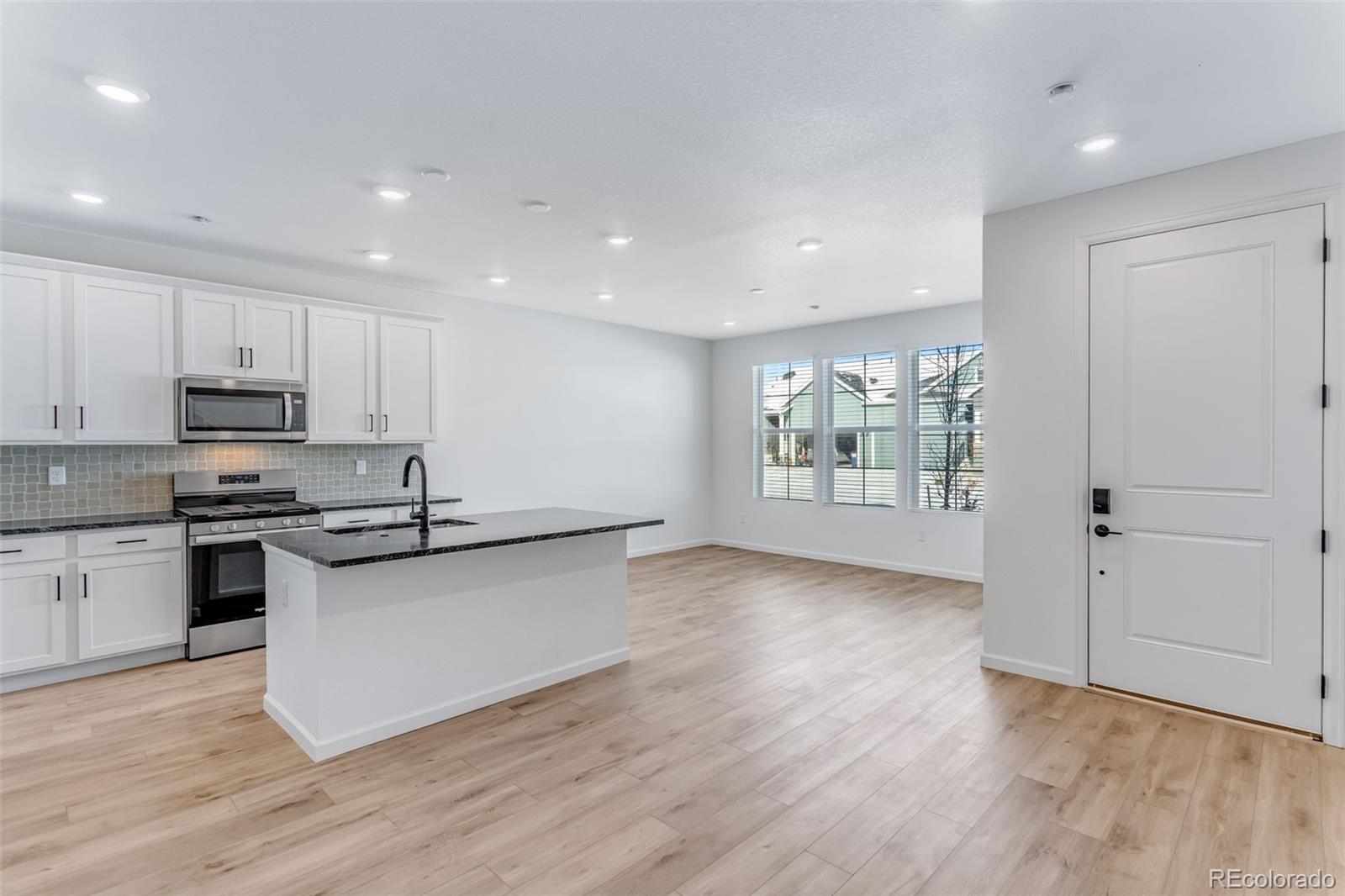 1761 Mount Meeker Avenue