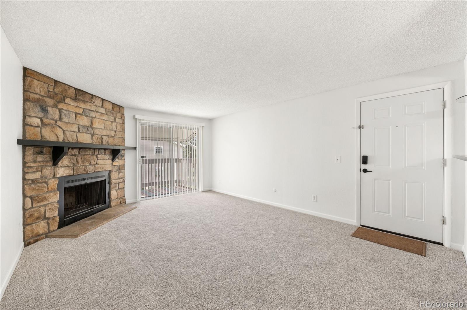 14161 E Jewell Avenue Unit: 204