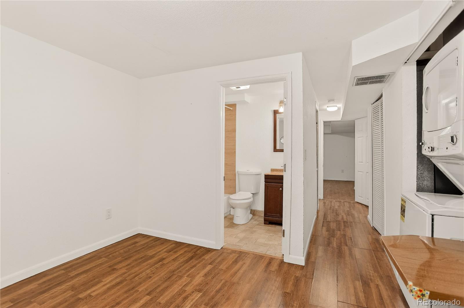 8258 S Fillmore Circle