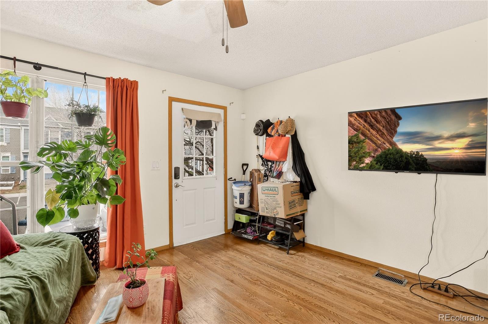 8258 S Fillmore Circle