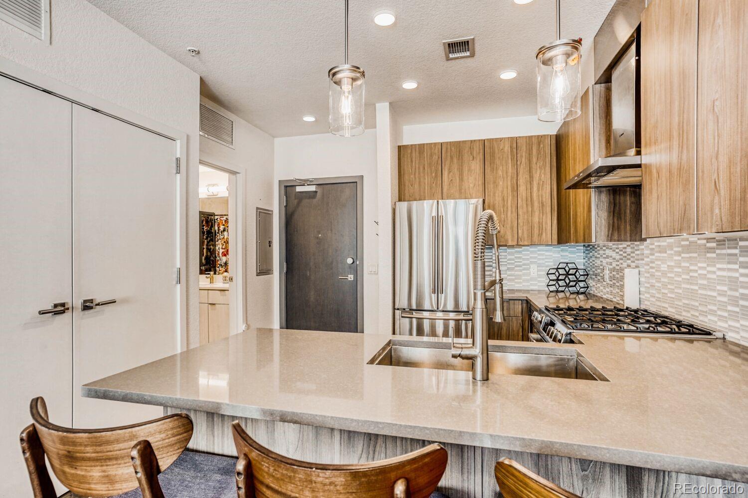 1616 S Broadway Unit: 218