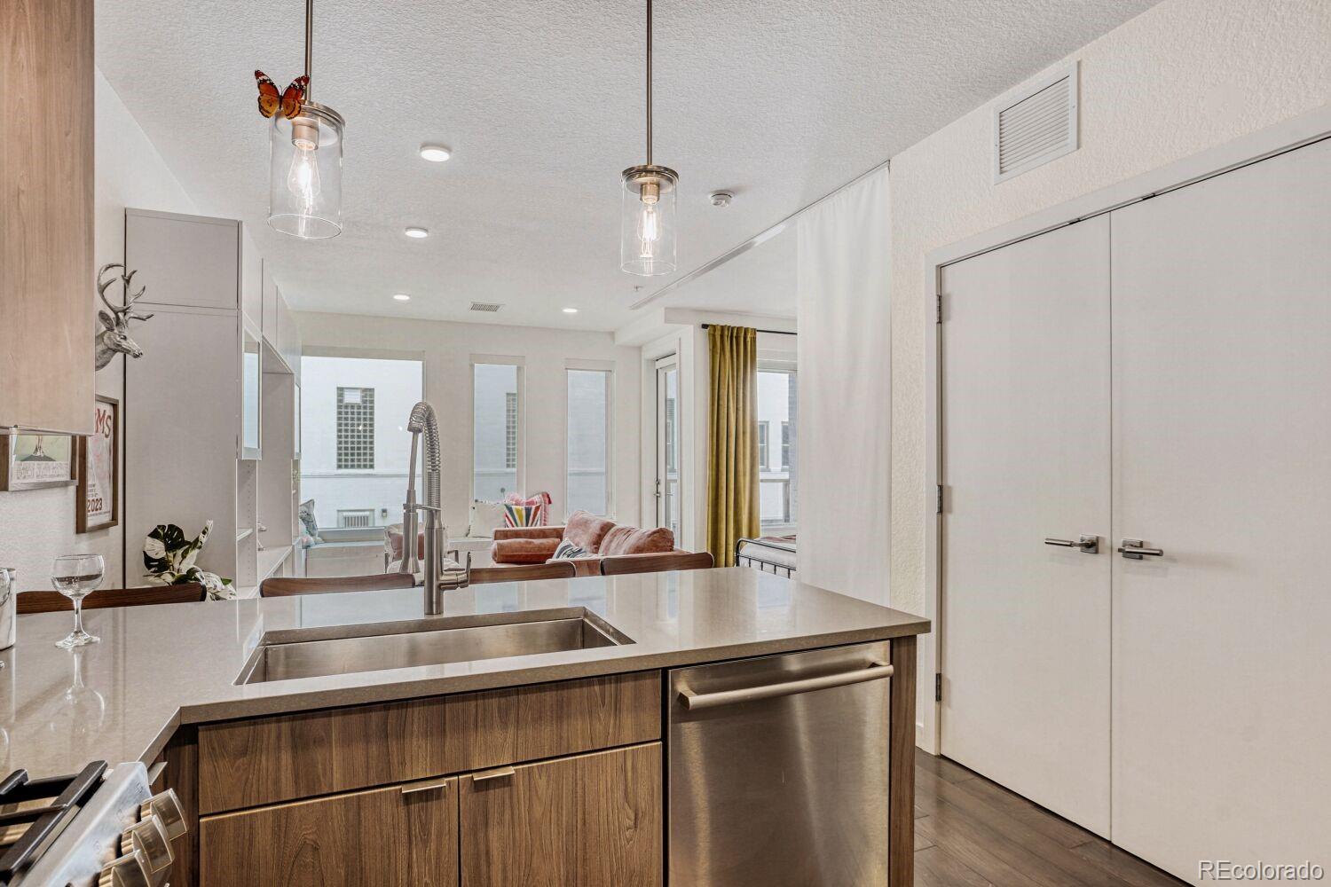 1616 S Broadway Unit: 218