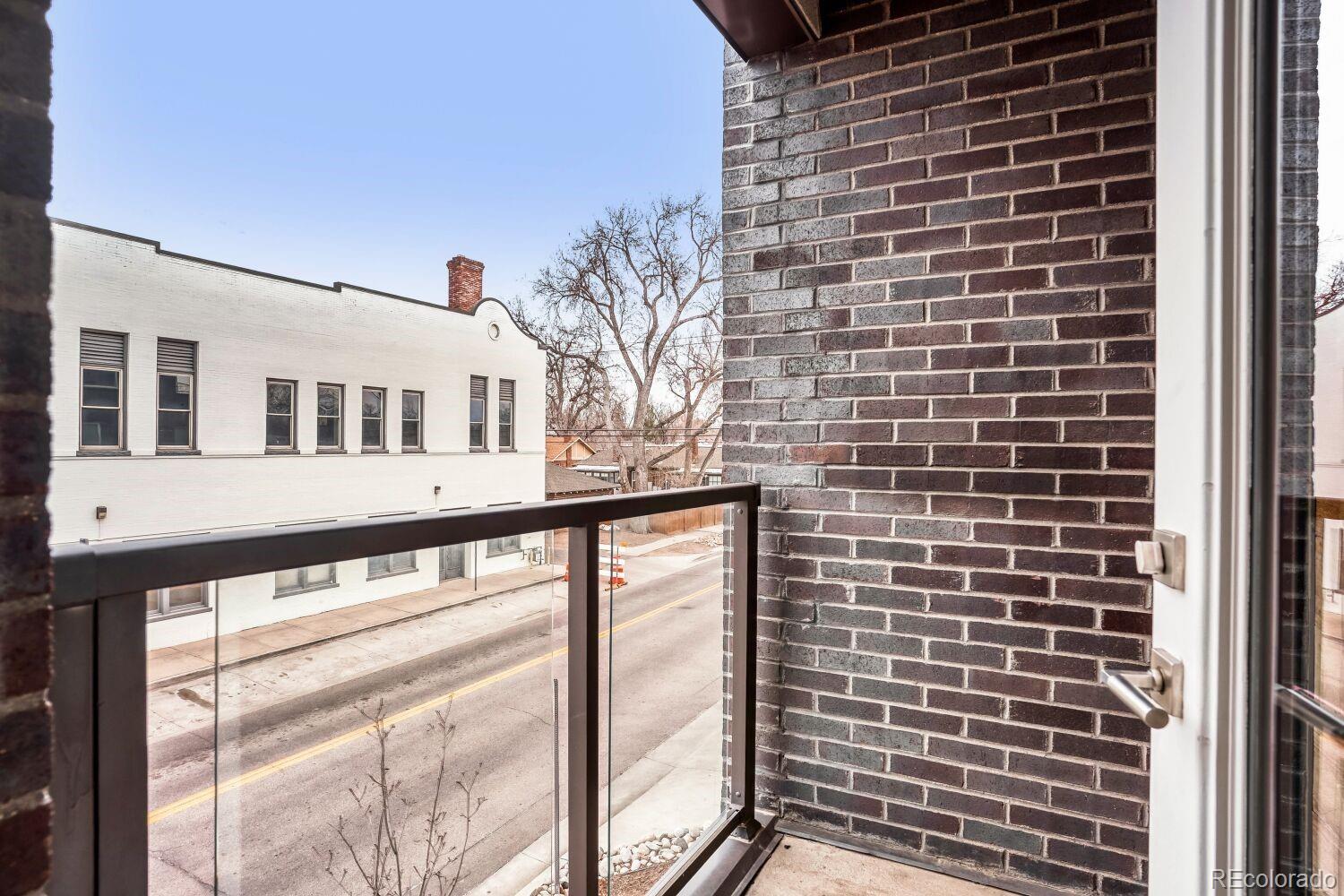 1616 S Broadway Unit: 218