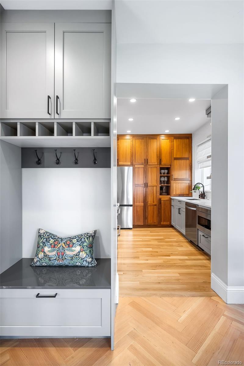 956 S Ogden Street