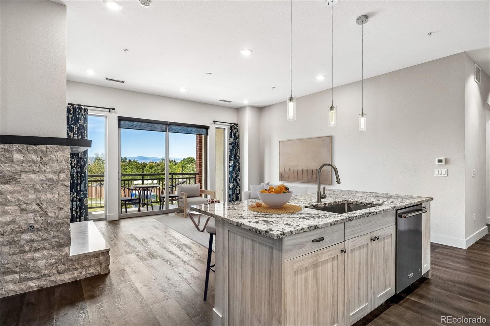 4885 S Monaco Street Unit: 207