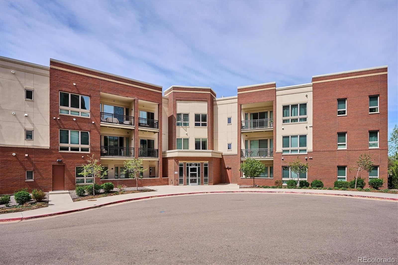 4885 S Monaco Street Unit: 207