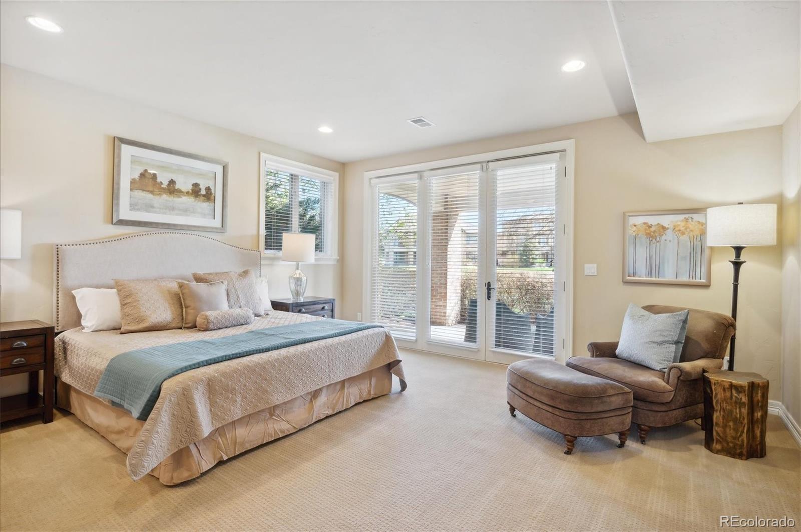 2452 S Yosemite Street