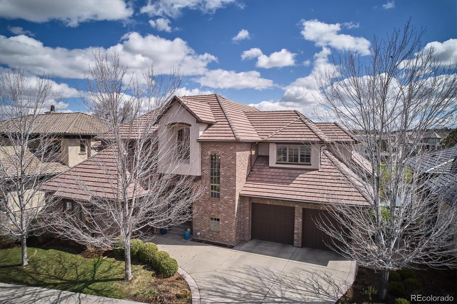 2452 S Yosemite Street