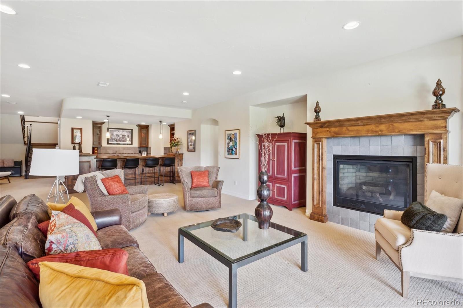 2452 S Yosemite Street