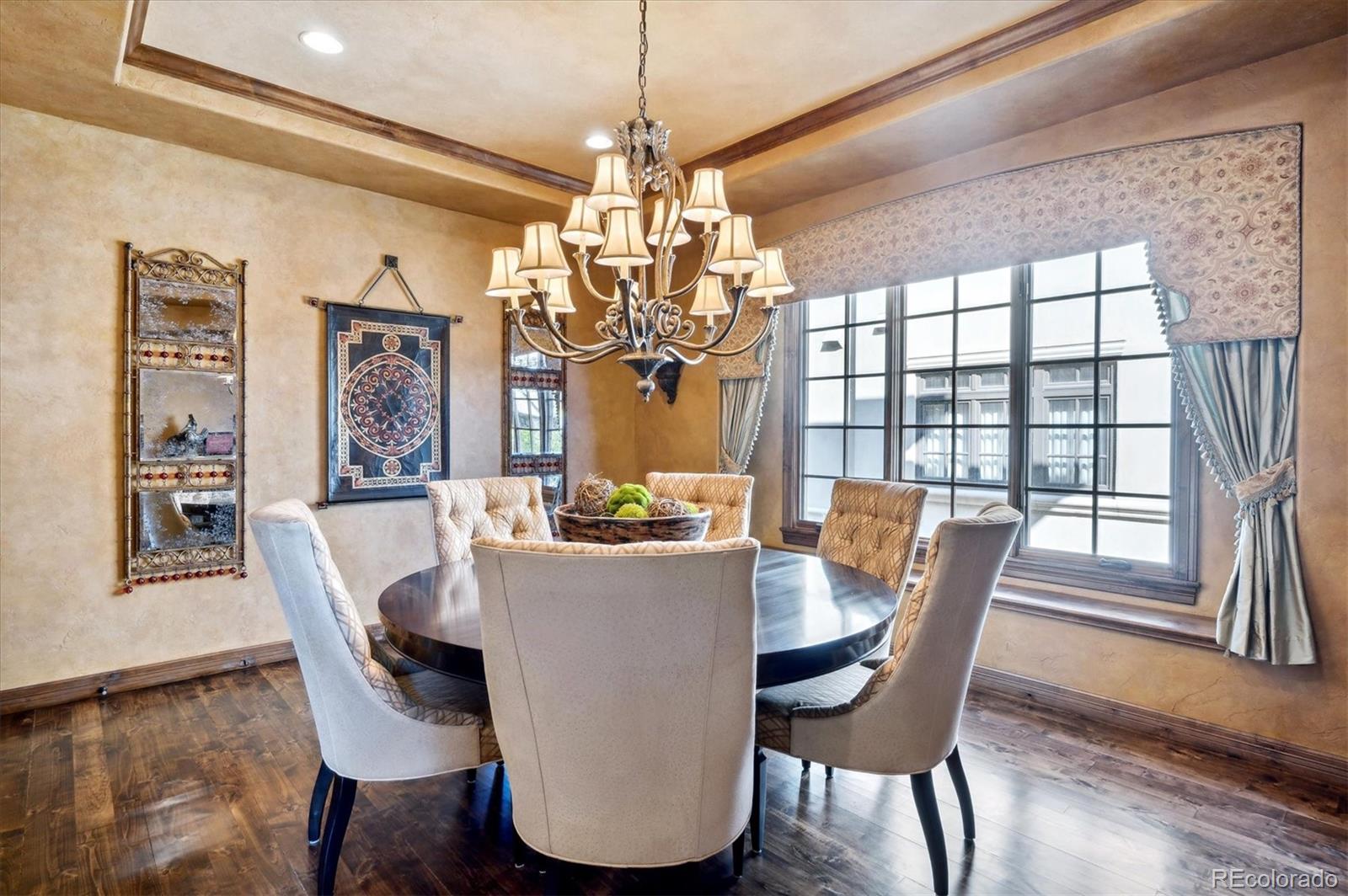 2452 S Yosemite Street