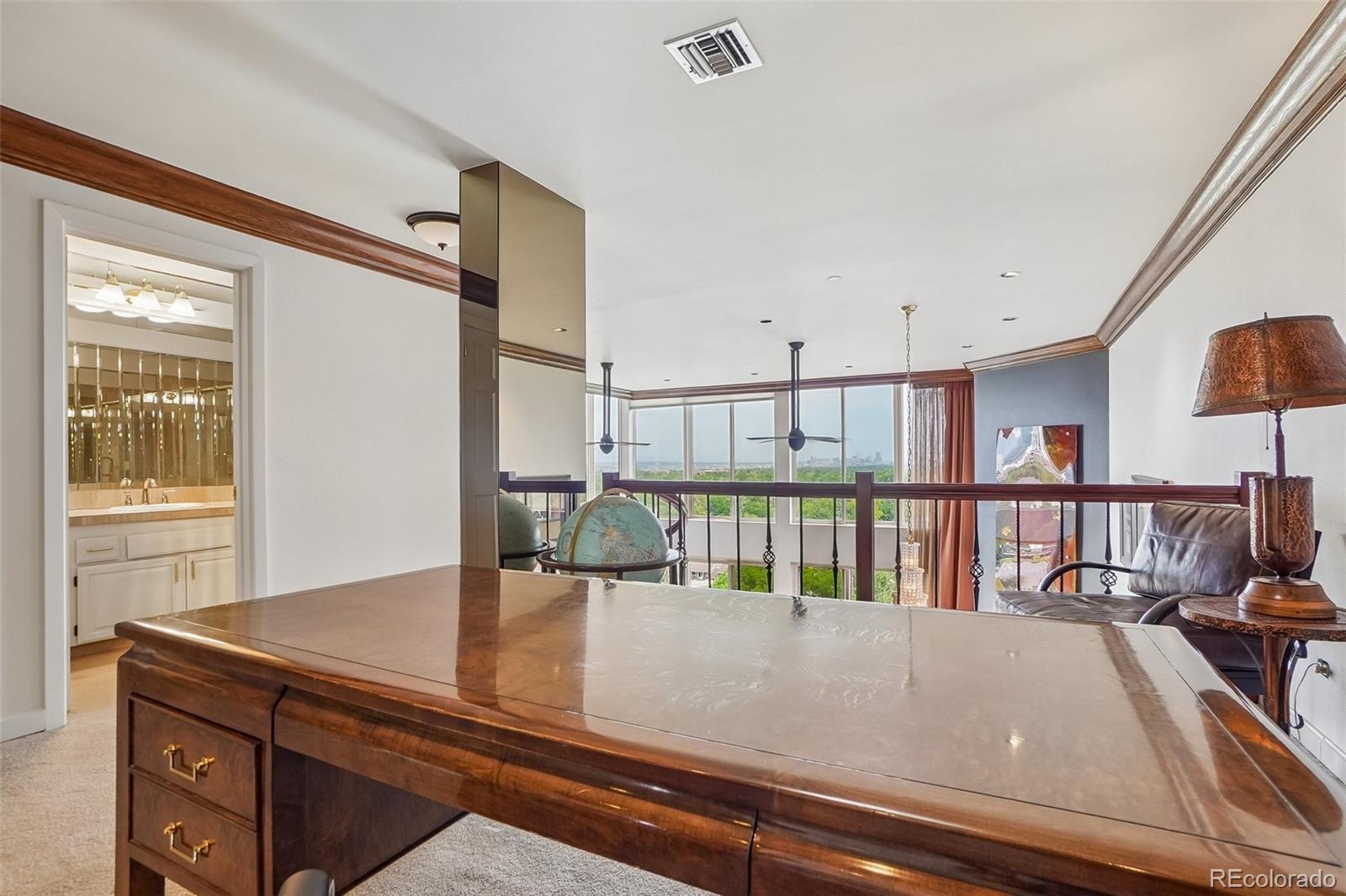 1900 E Girard Place Unit: 901