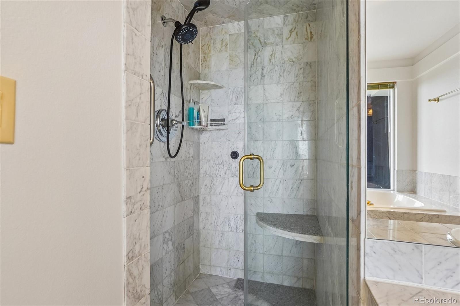 1900 E Girard Place Unit: 901