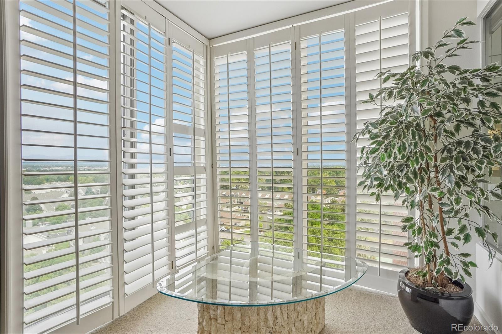1900 E Girard Place Unit: 901