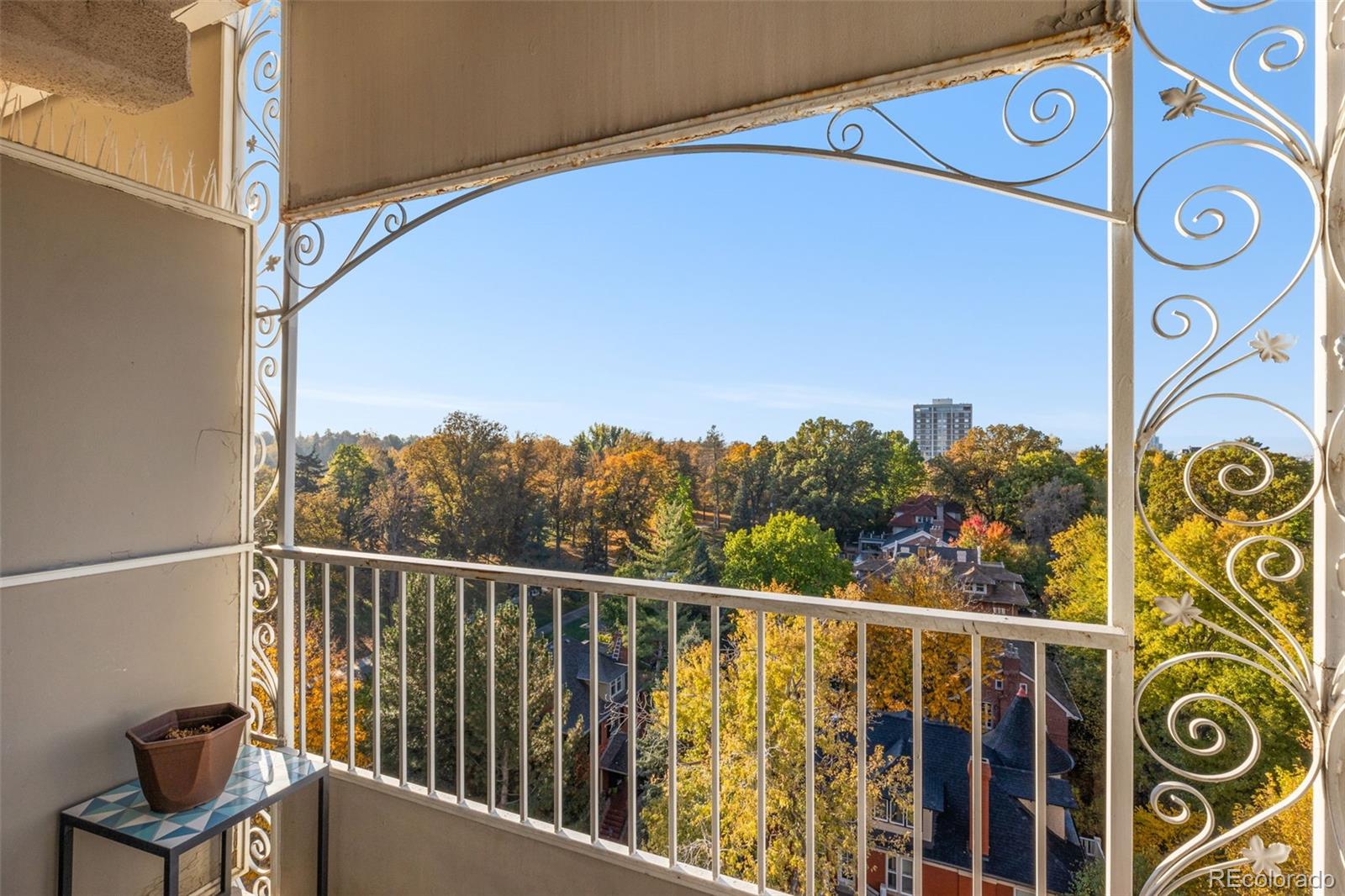 1200 N Humboldt Street Unit: 1003