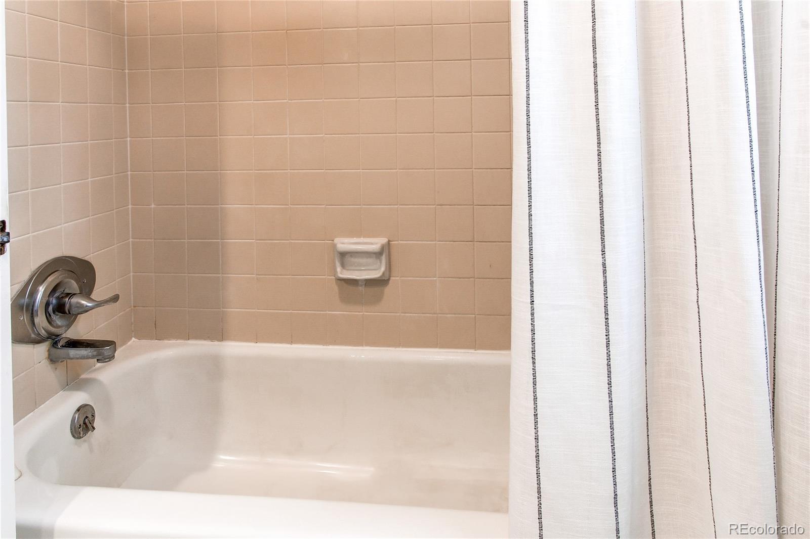 4621 S Fraser Circle Unit: A