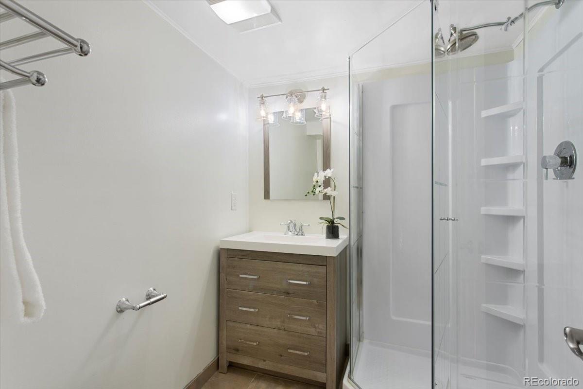 1080 S Garfield Street