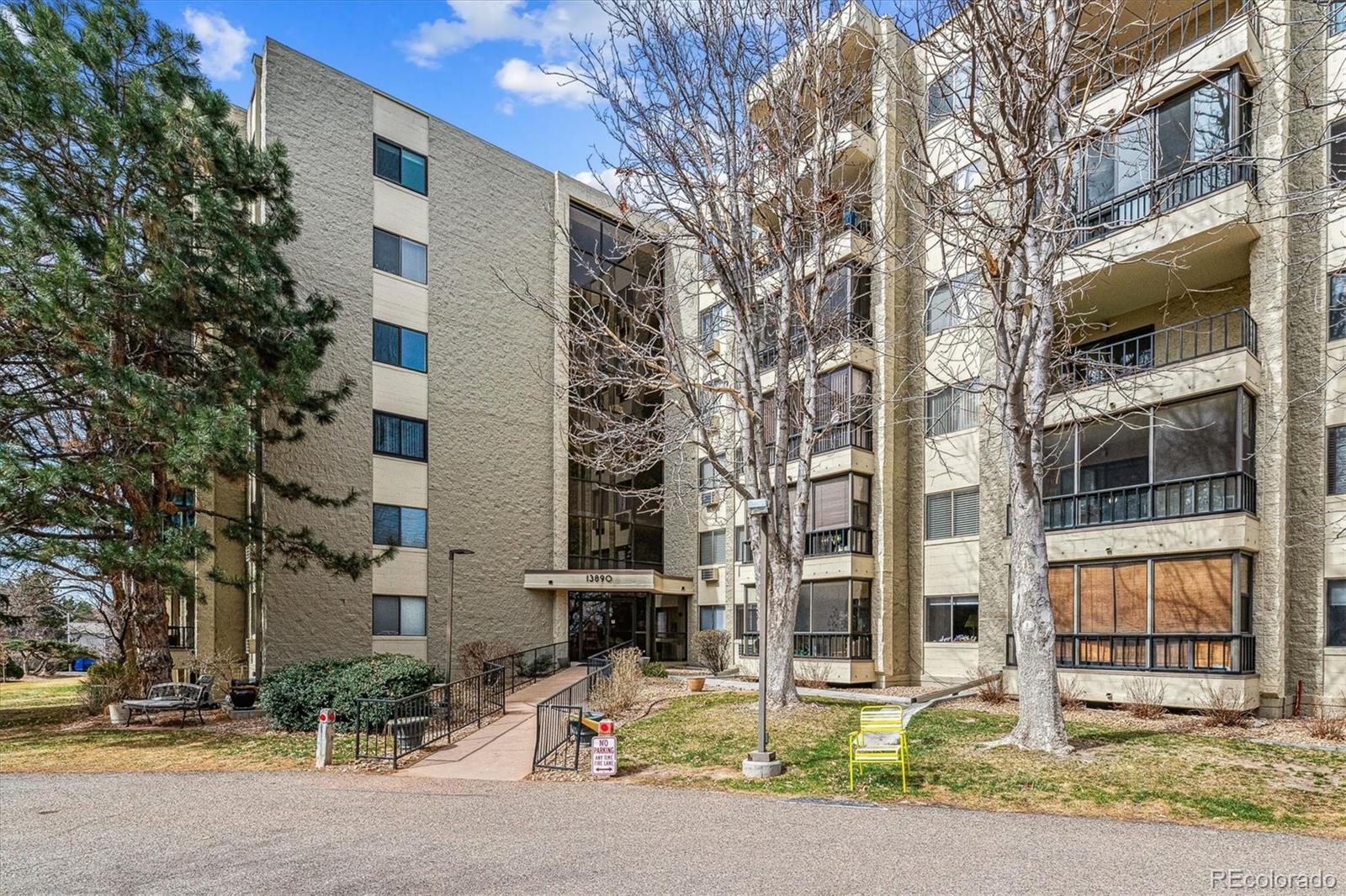 13890 E Marina Drive Unit: 302