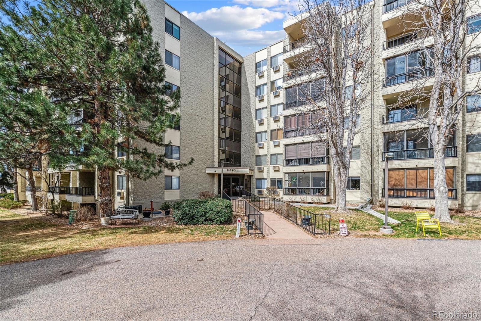 13890 E Marina Drive Unit: 302