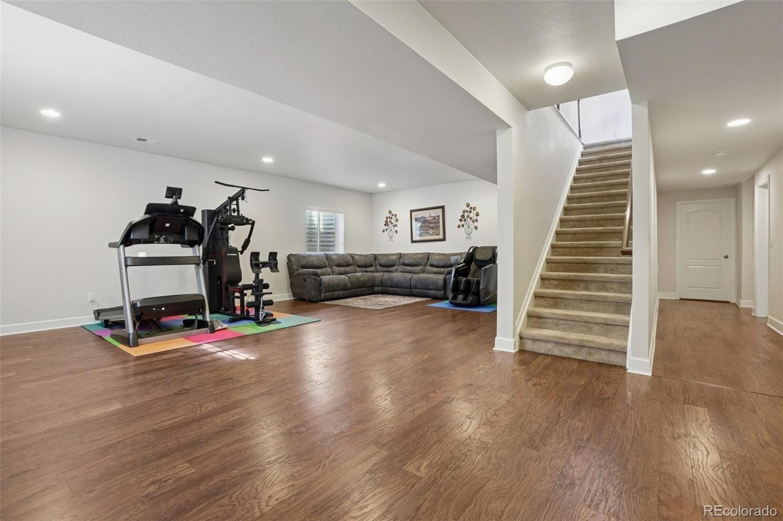 25208 E Ellsworth Place