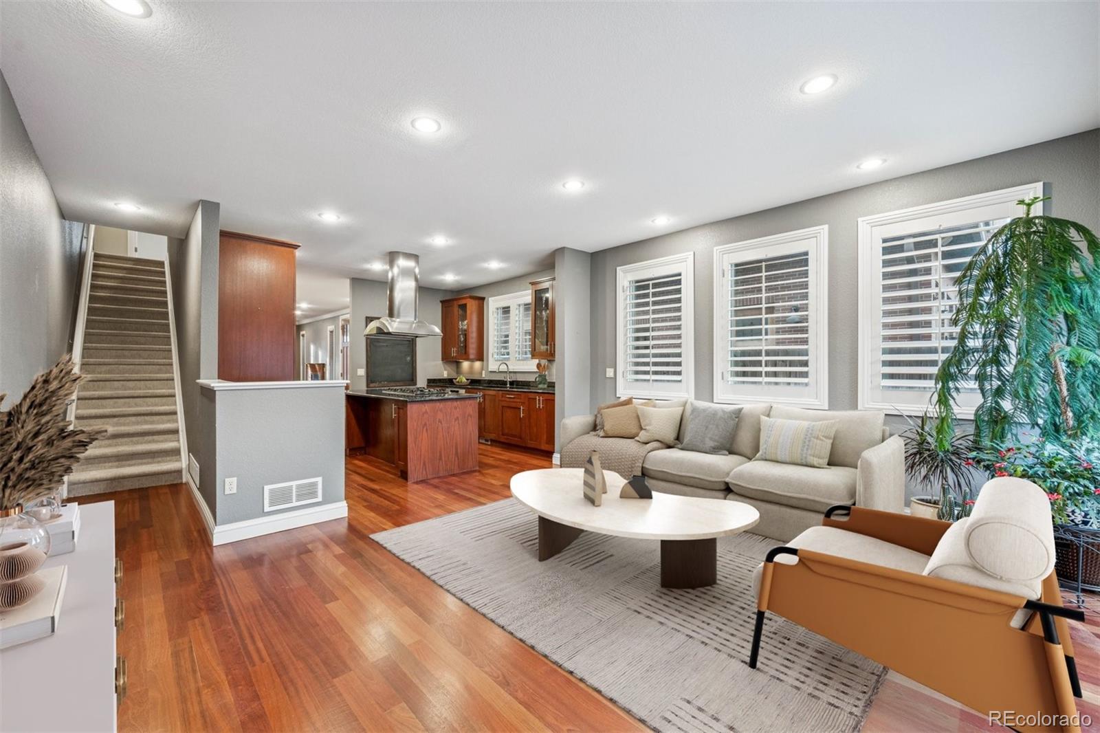 464 S Franklin Street