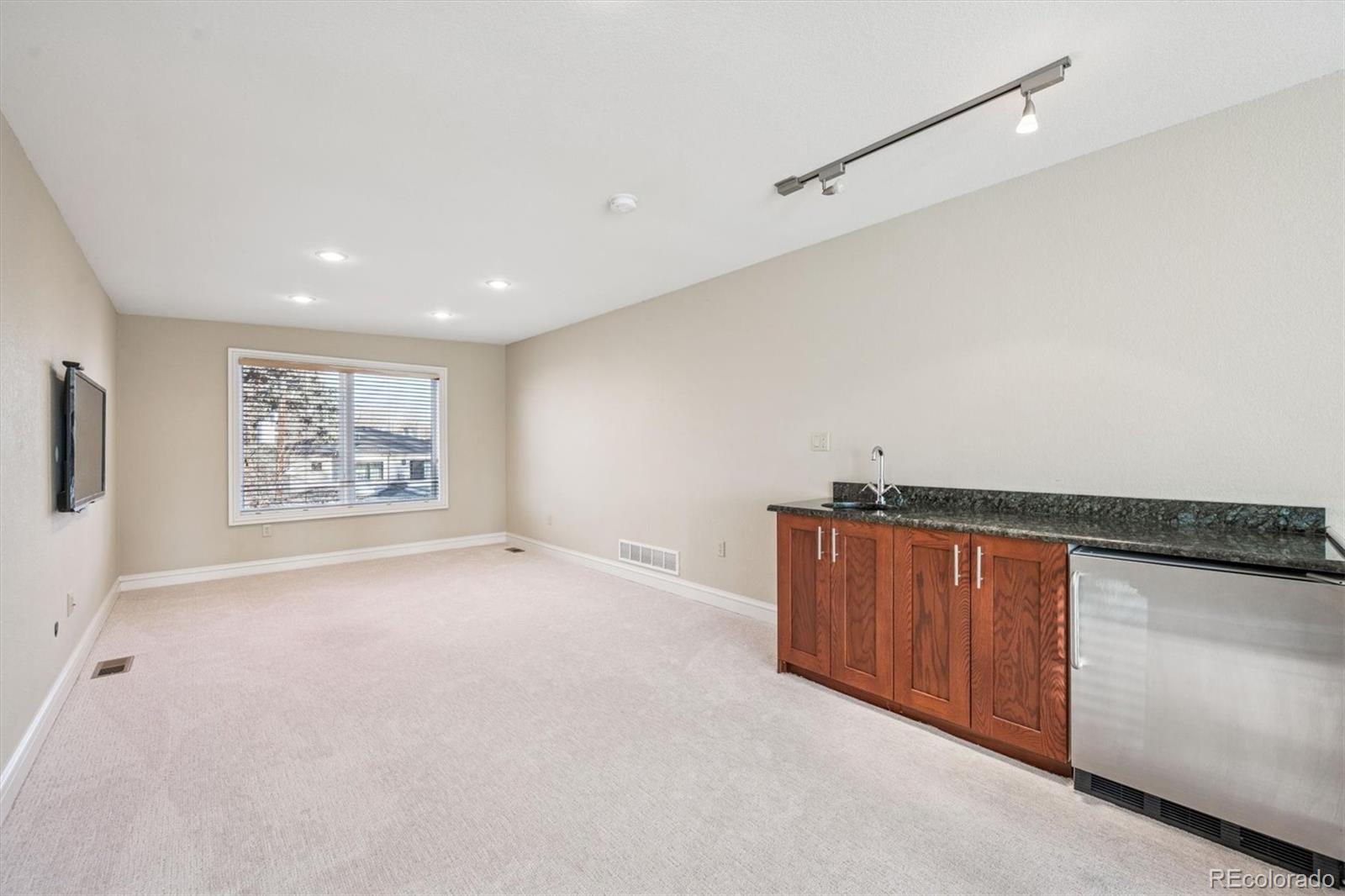 464 S Franklin Street