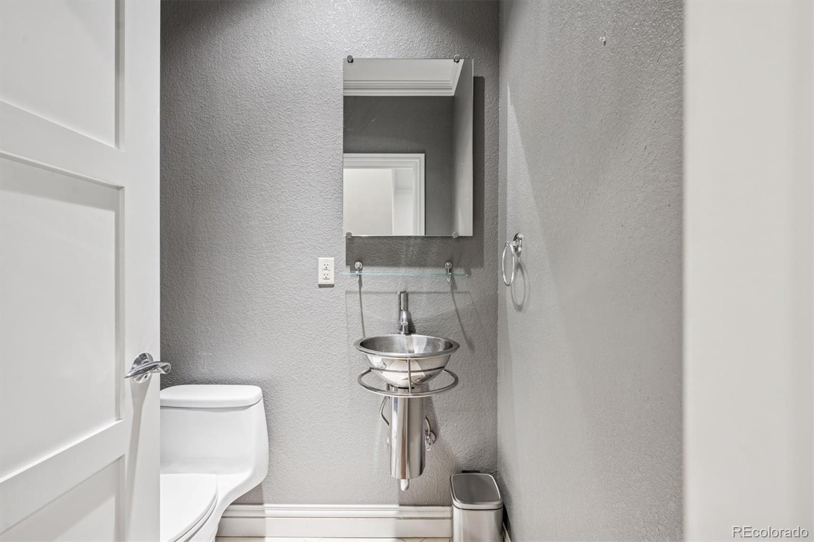 464 S Franklin Street