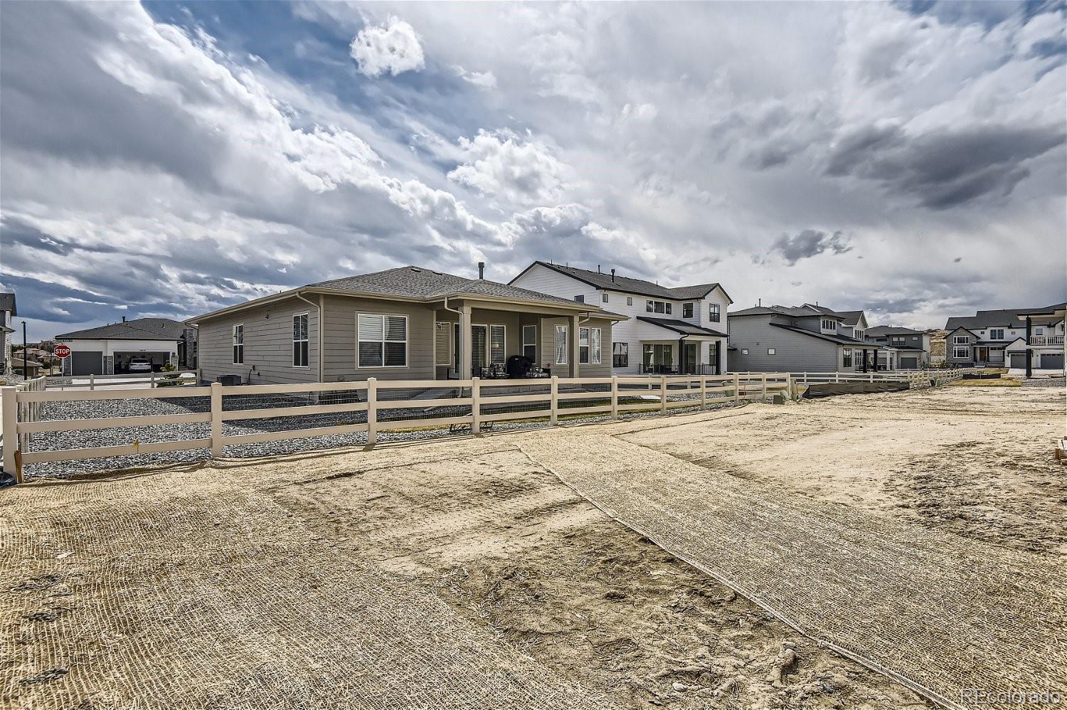 5600 Palmia Lane
