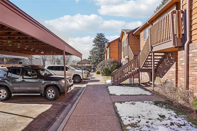 2253 S Buckley Road Unit: 202