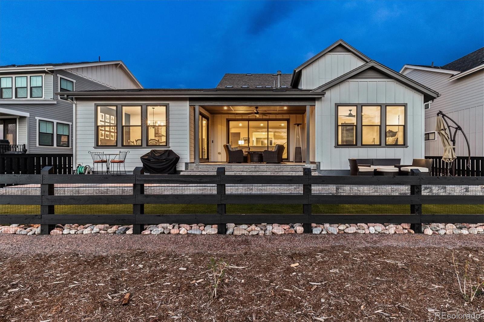 9225 Star Streak Circle