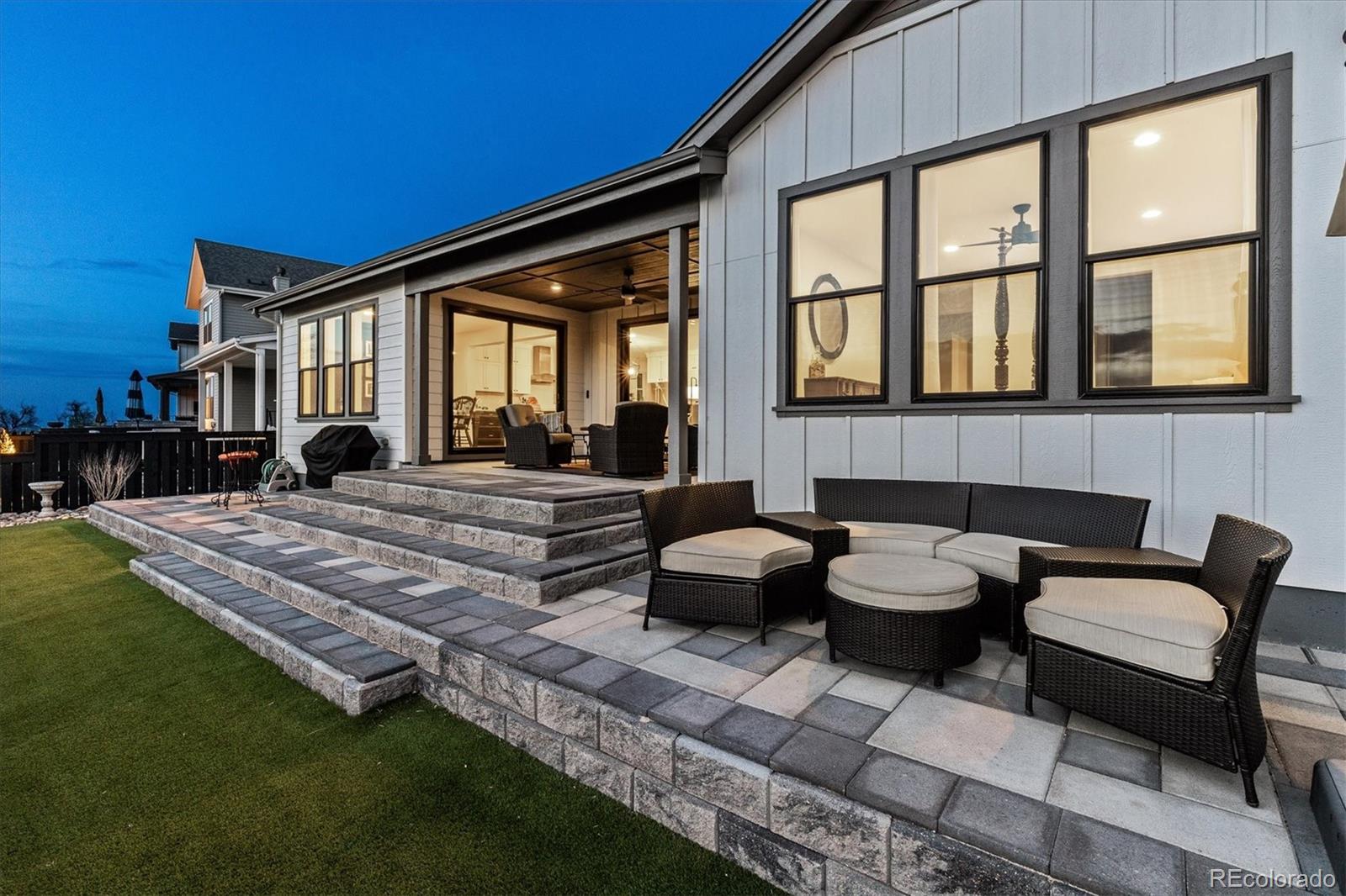 9225 Star Streak Circle