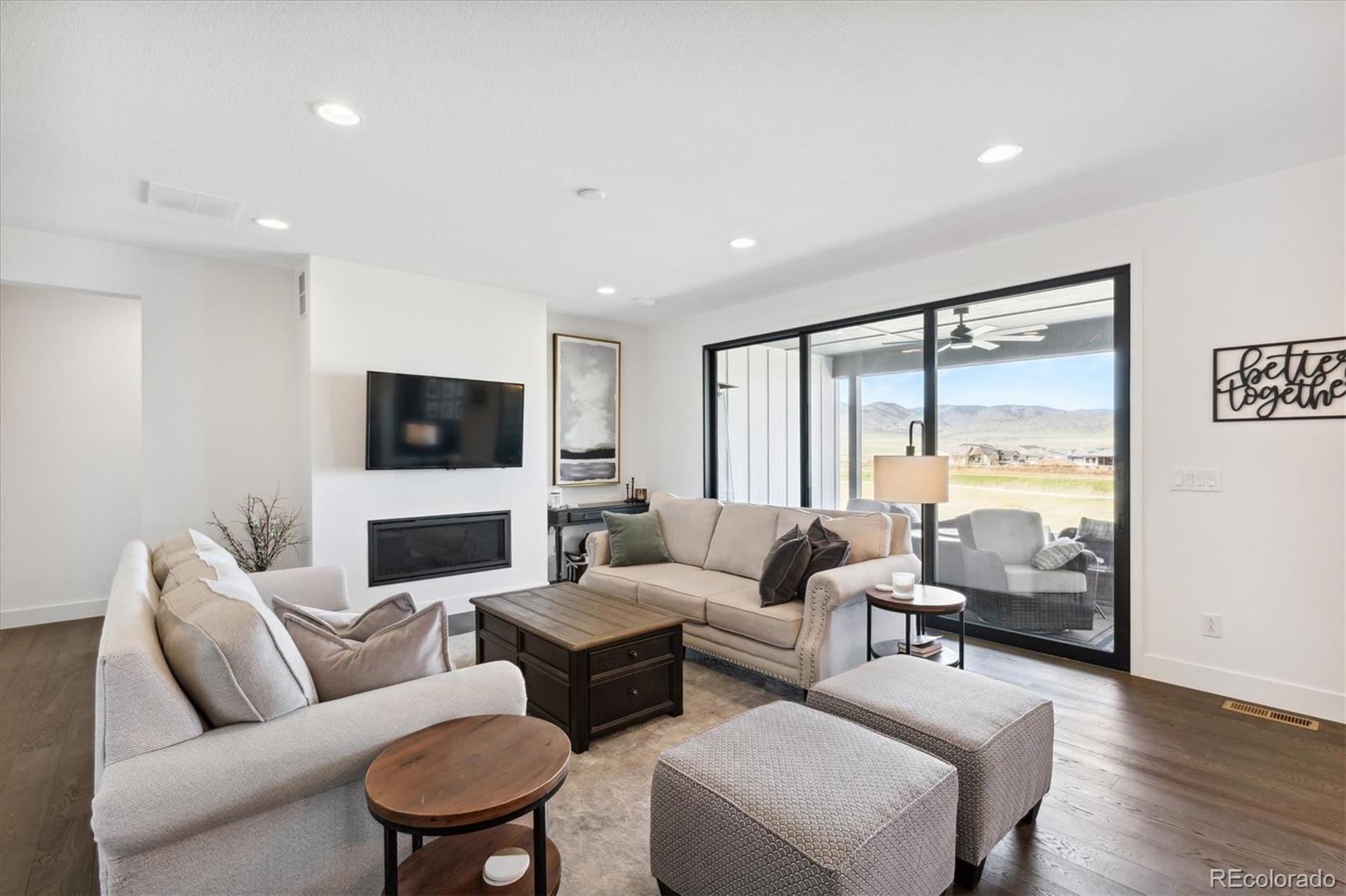 9225 Star Streak Circle